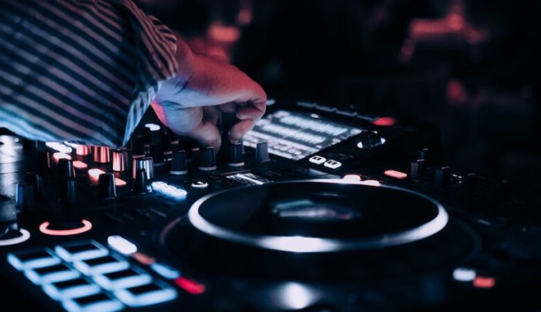 usługi dj-a na weselu